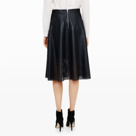 NWT Club Monaco Huette Faux Leather Perforated Midi Skirt Jupe Soot Black - Picture 2 of 10